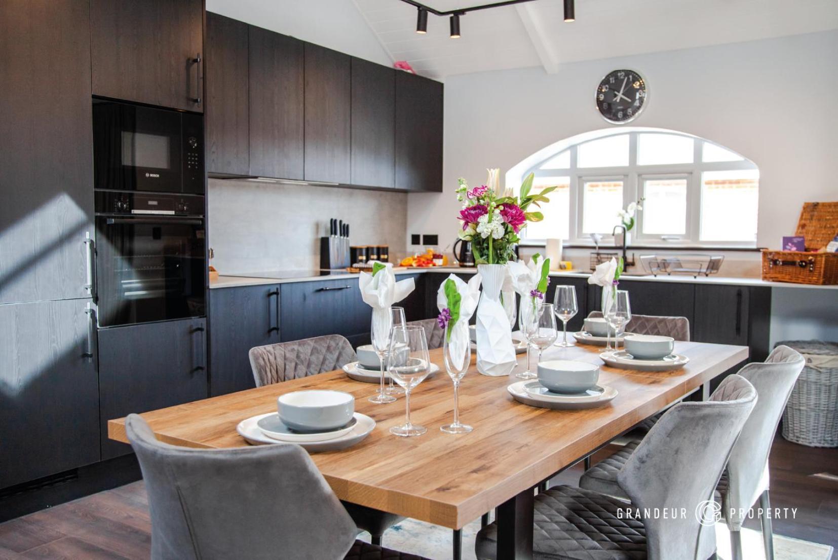 Stunning LUX Scandinavian style apt for 5 Parking Poole Eksteriør bilde