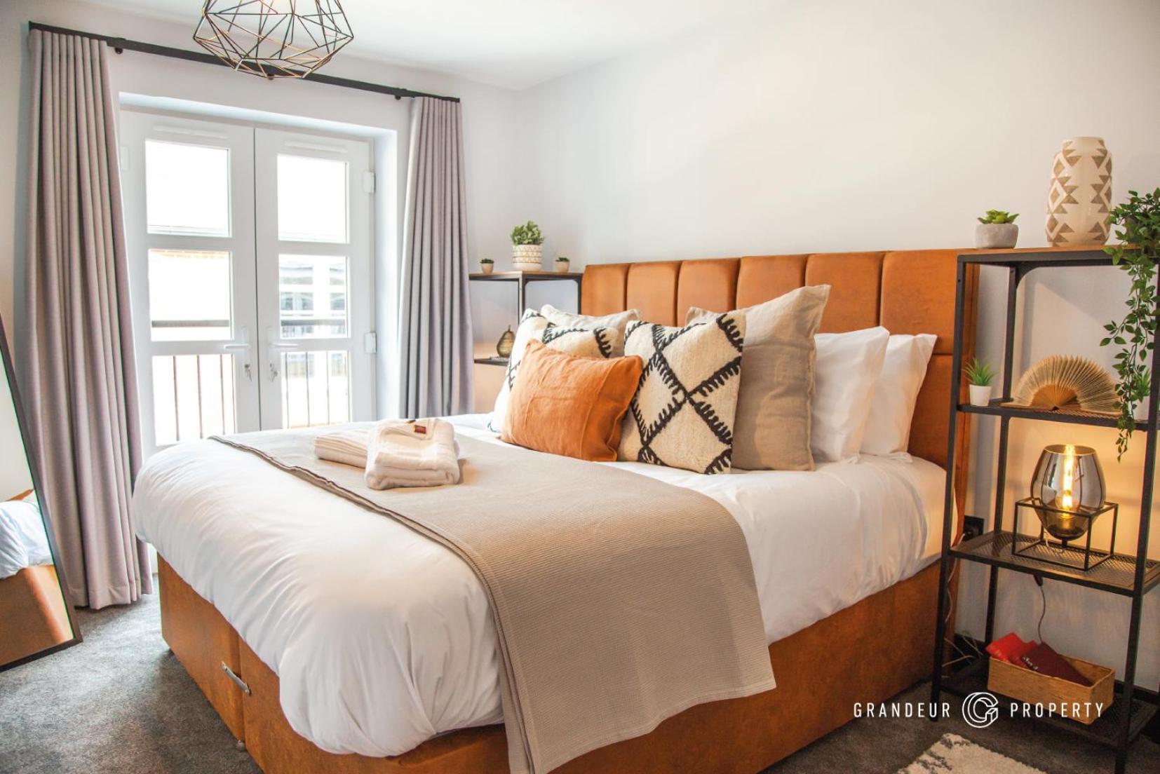 Stunning LUX Scandinavian style apt for 5 Parking Poole Eksteriør bilde